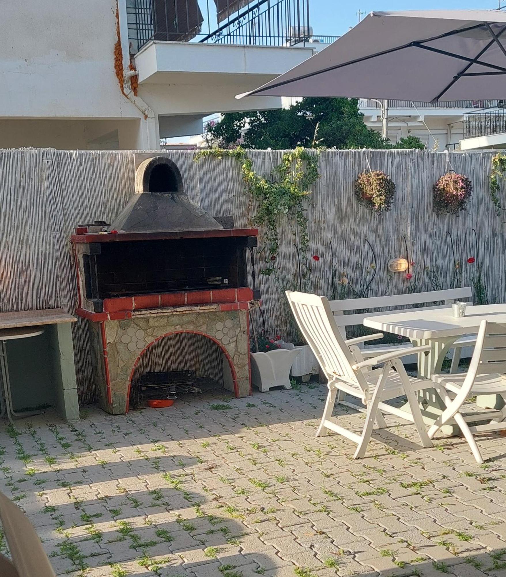 Dionisos Elia Aparthotel Паралия Дионисиу Екстериор снимка