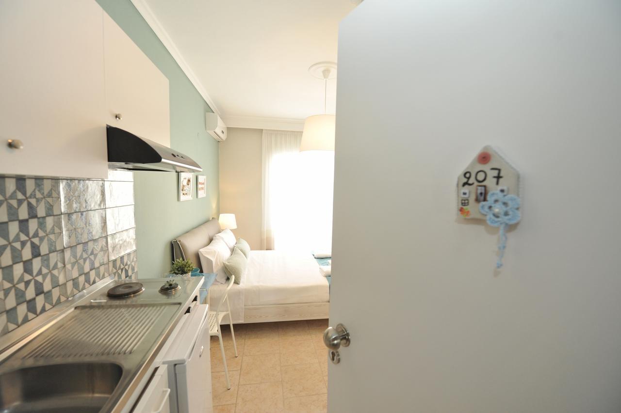 Dionisos Elia Aparthotel Паралия Дионисиу Екстериор снимка