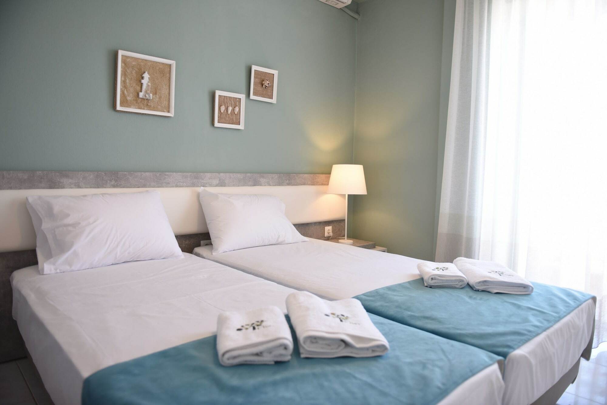 Dionisos Elia Aparthotel Паралия Дионисиу Екстериор снимка