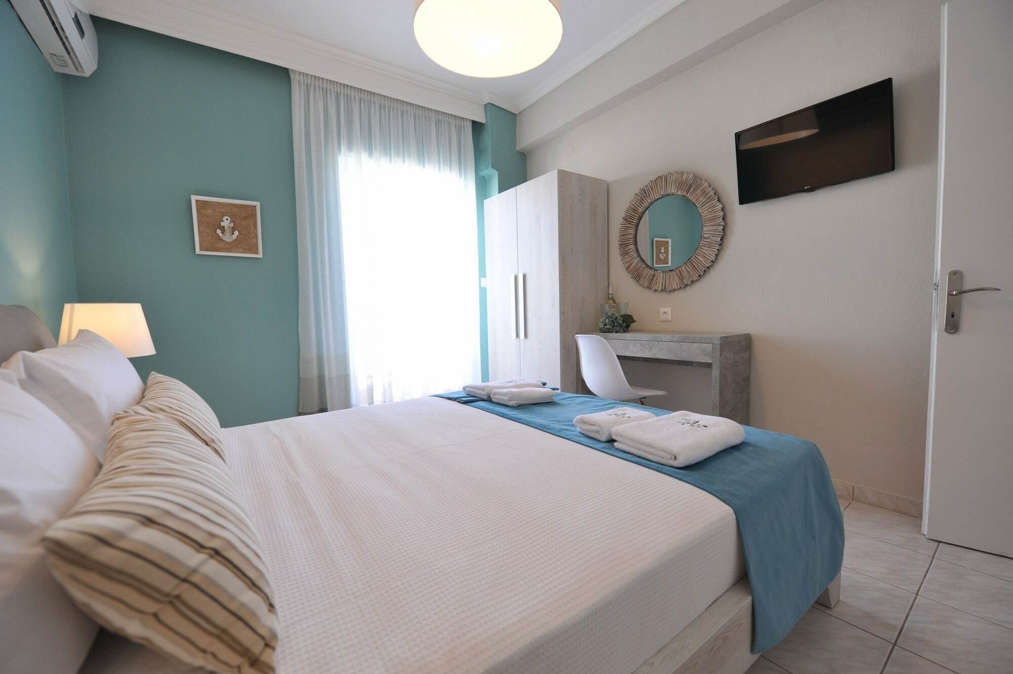 Dionisos Elia Aparthotel Паралия Дионисиу Екстериор снимка